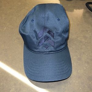 Barry’s Bootcamp baseball hat.